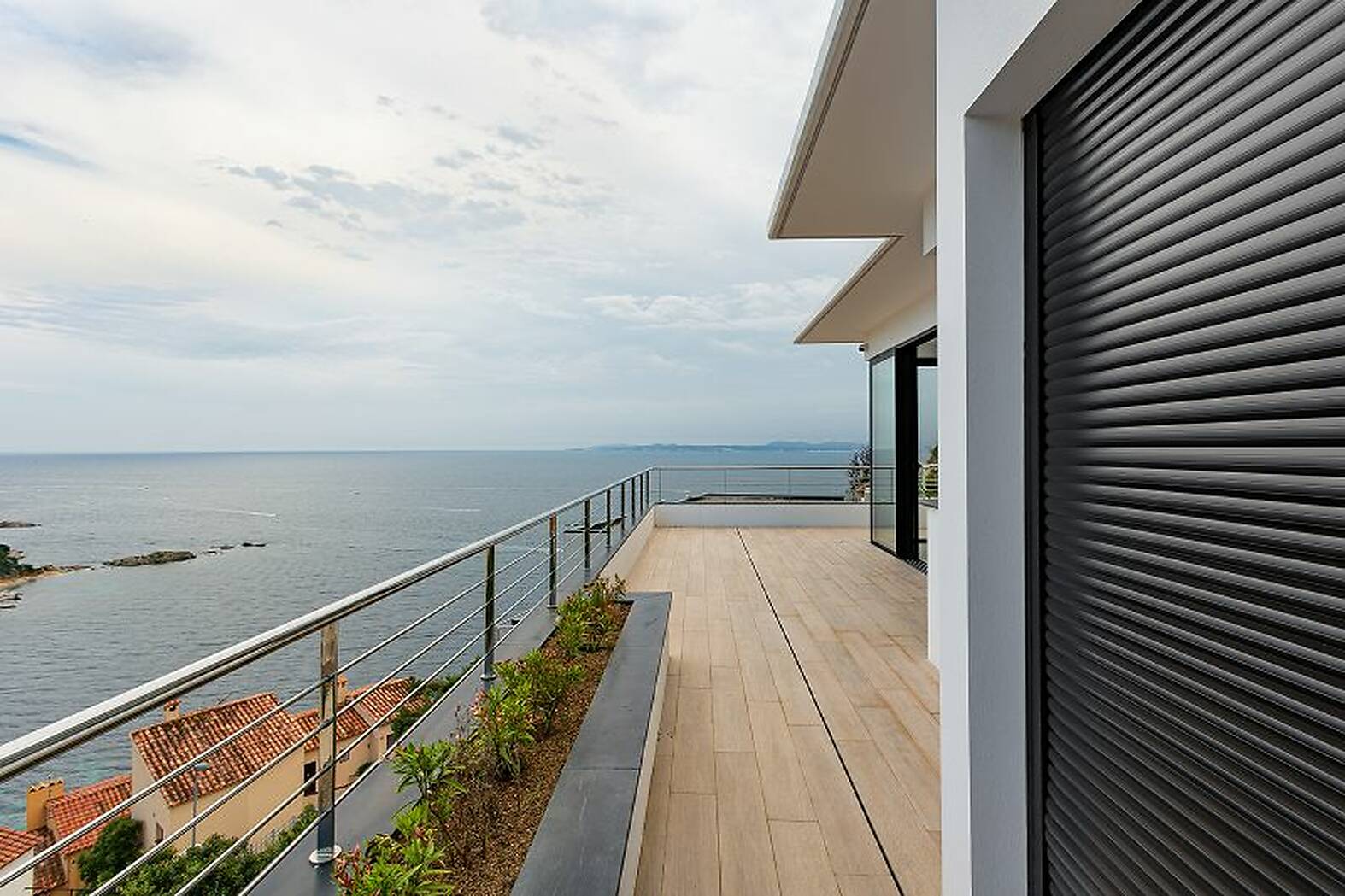 Casa de disseny amb vistes al mar en venda a Roses - Canyelles