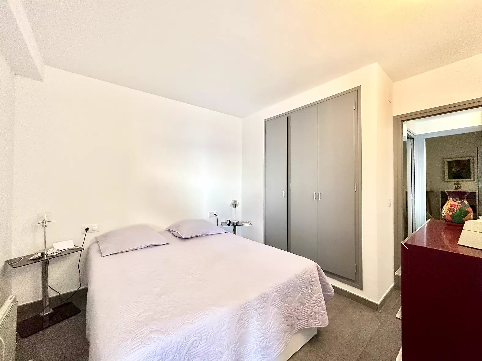 EXCLUSIVITÉ! Appartement avec vue mer et piscine à Canyelles-Roses