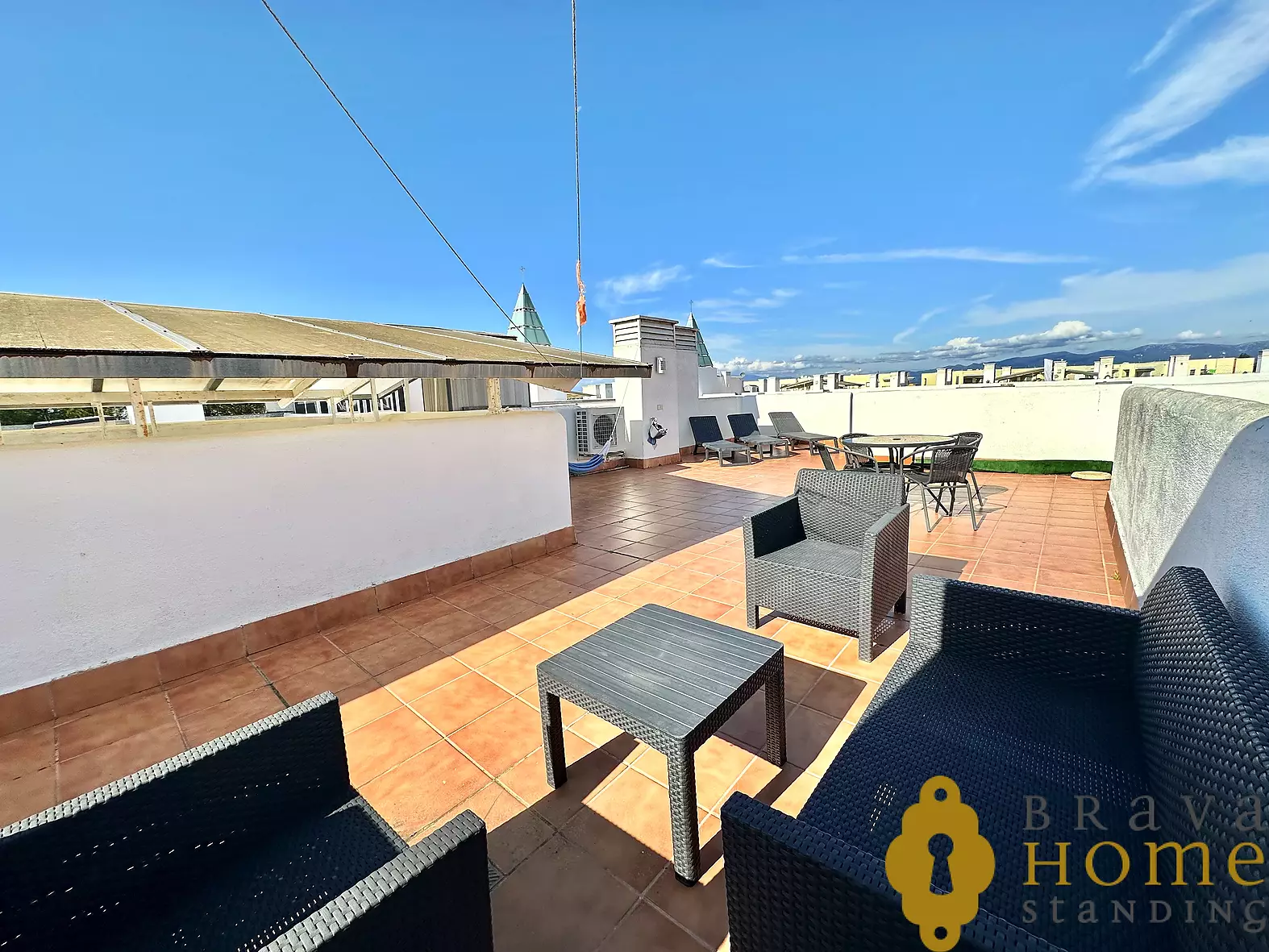 Magnifique appartement penthouse avec splendide terrasse et piscine, à Rosas - Santa Margarita